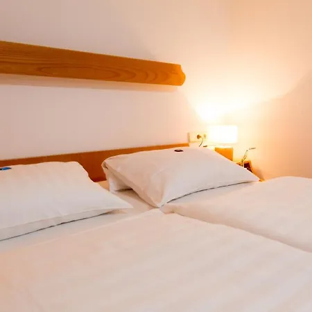 Landgasthof Ritter Otel
